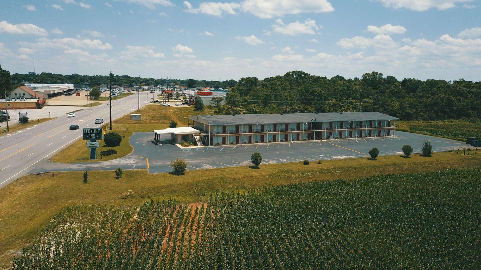 Economy Inn Rogersville Екстер'єр фото